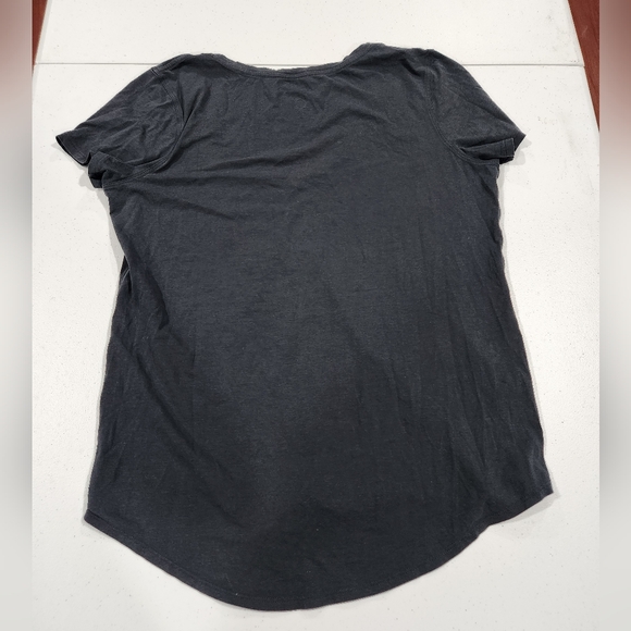 Lululemon V-Neck Black Gray Top - Picture 2 of 3